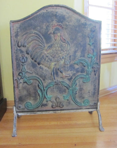 Antique Cast Iron Fireback Plate with Cockerel - Yesteryear Essentials
 - 1