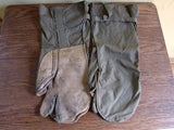 WW2 Memorabilia Canvas Leather Machine Gunners Gloves - Yesteryear Essentials
 - 2