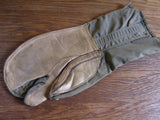 WW2 Memorabilia Canvas Leather Machine Gunners Gloves - Yesteryear Essentials
 - 5