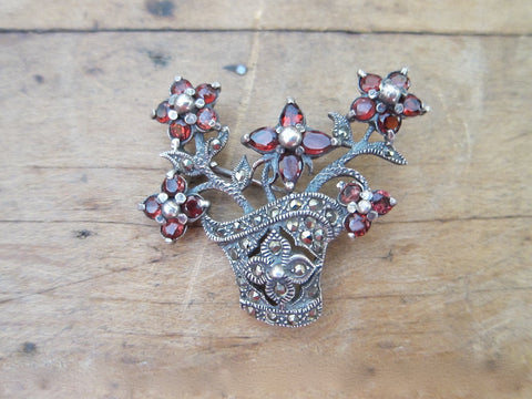 Antique Sterling Silver 925 Garnet Flower Brooch - Yesteryear Essentials
 - 1