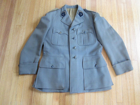 WW2 French Officers Uniform - Yesteryear Essentials
 - 1