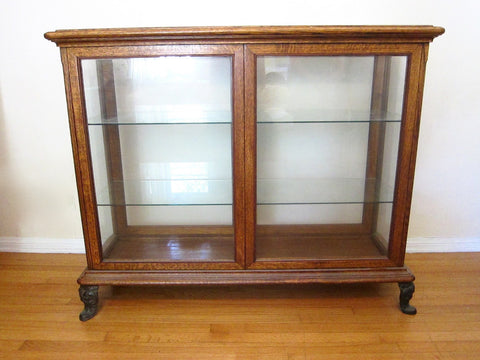 JW Winchester Counter Display Case - Yesteryear Essentials
 - 1