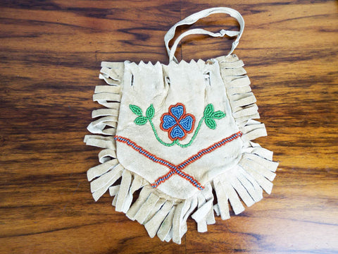 Vintage Western American Plains Indian Beaded Fringed Medicine Bag Satchel Purse